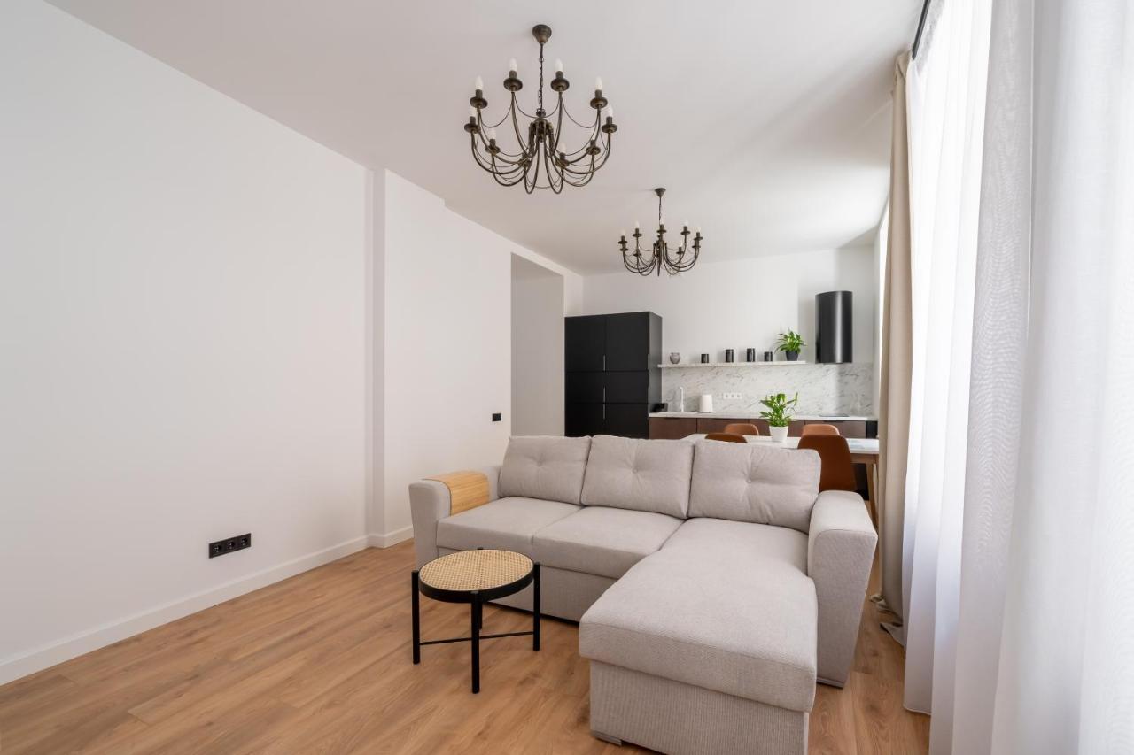 ריגה Spacious 1-Bedroom Apartment In The Heart Of Old Town מראה חיצוני תמונה
